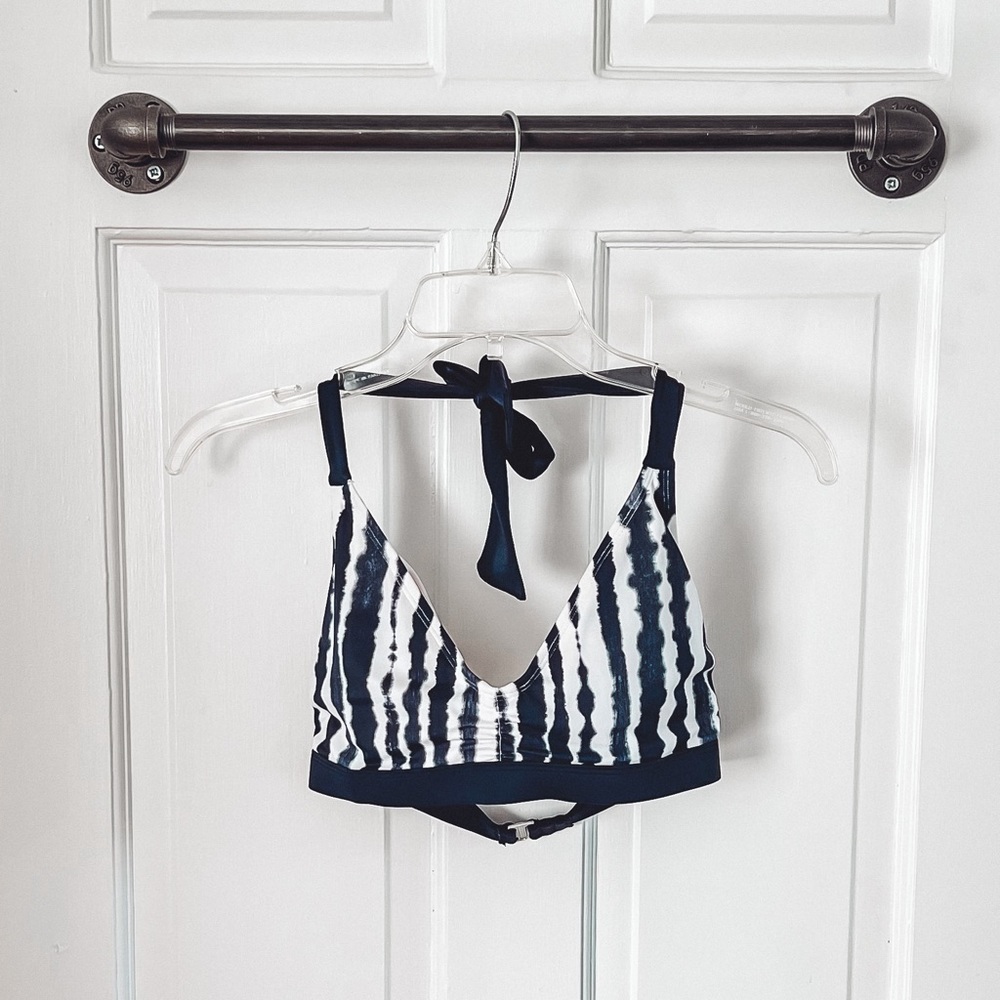 Athleta Navy and White Bikini Swim Top